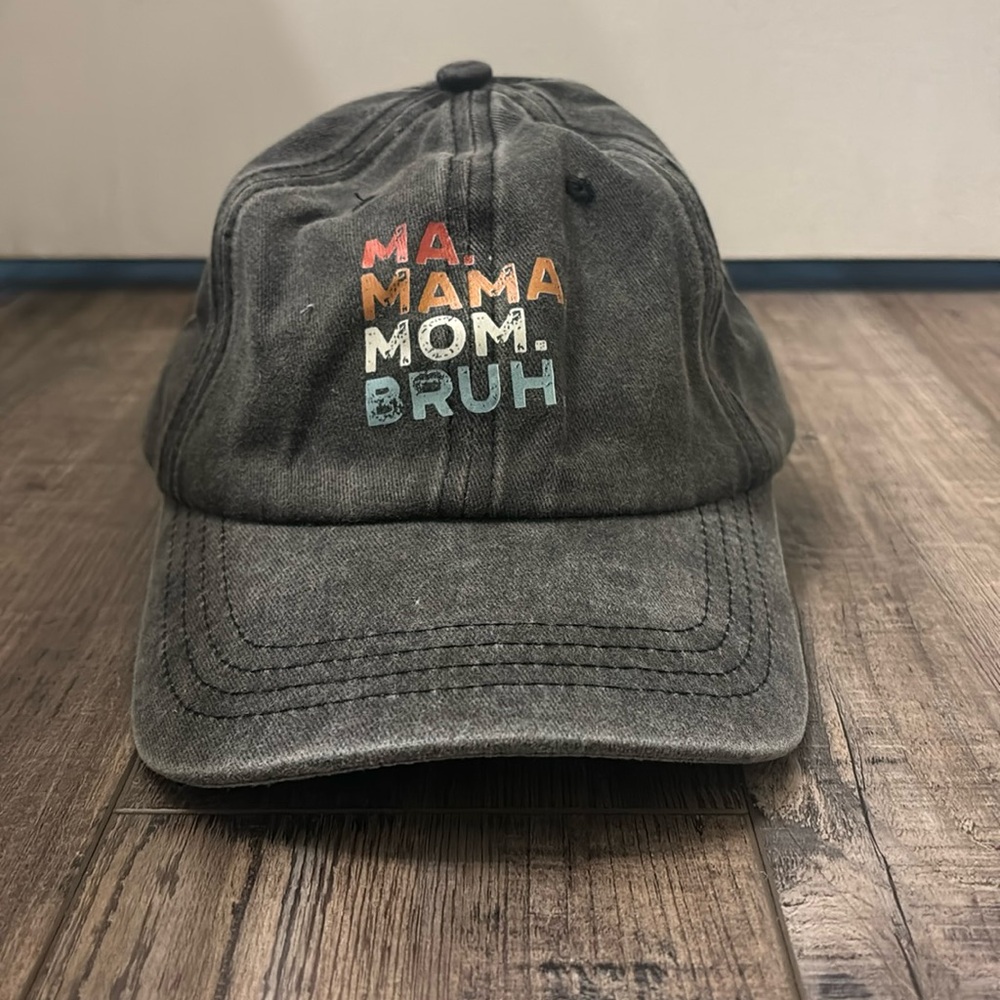 Vintage style baseball hat